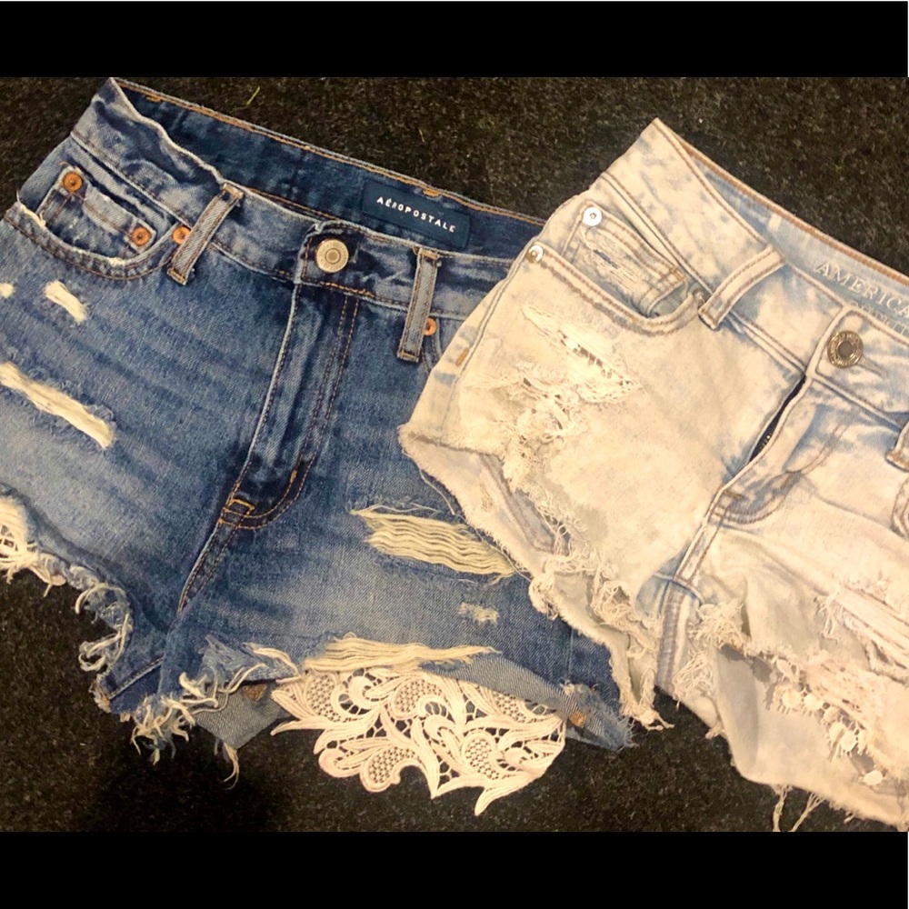 2 pairs of lace detailed denim cut off shorts